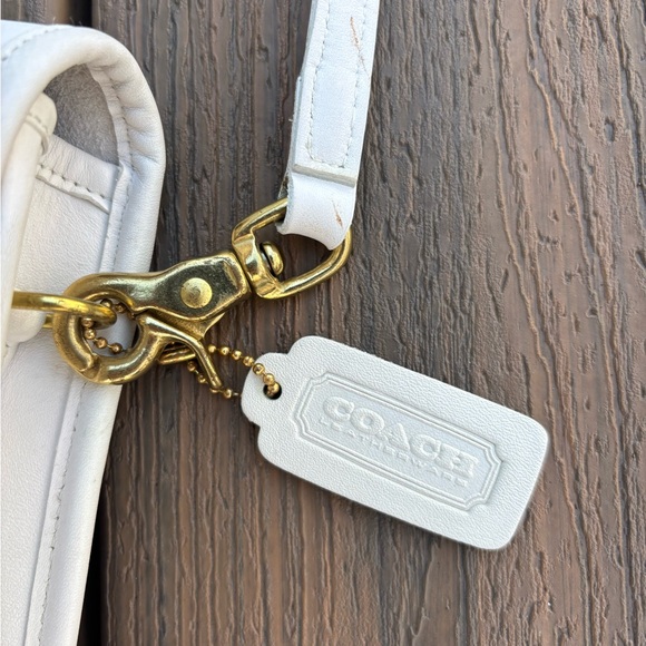 Vintage Coach Crossbody White Leather Penny Pocket Lock City Bag Made in USA - Picture 6 of 16
